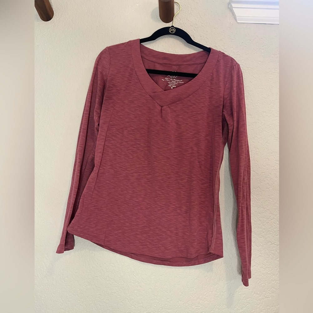 Kuhl V-Neck Red Long Sleeve Shirt M